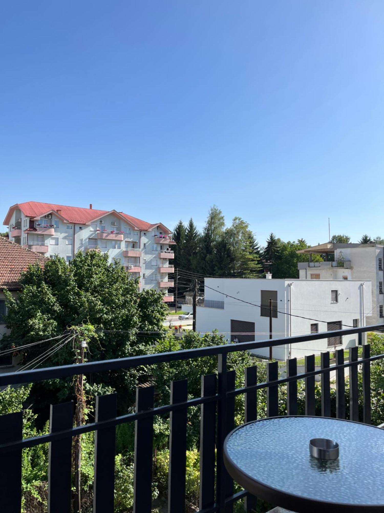 Lotos Apartments Struga Exteriör bild